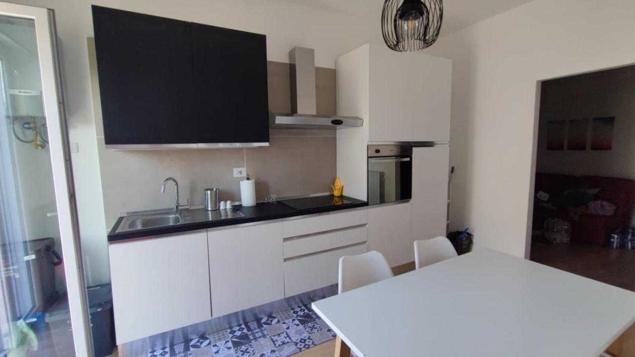 Dimora Rudiae Lecce Acomodação com café da manhã Exterior foto